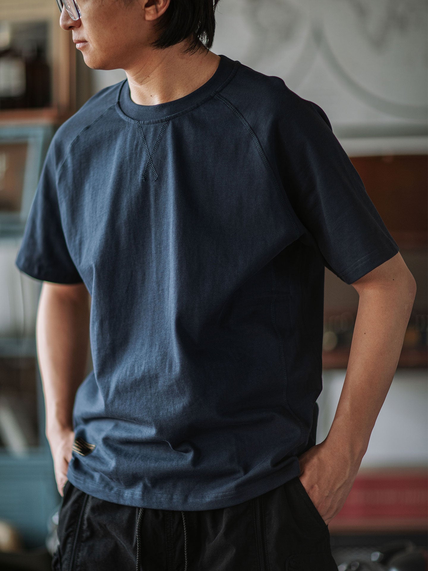 Raglan Sleeves Crewneck T-Shirt