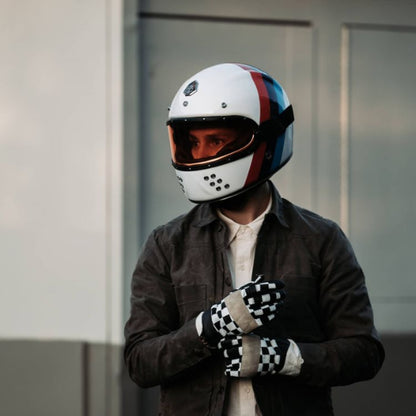 Alexander Guang Full Face Bavarian Three Stripe Moto-Rolla motorcycle helmet, unique color scheme, premium design for motorcycle riders.