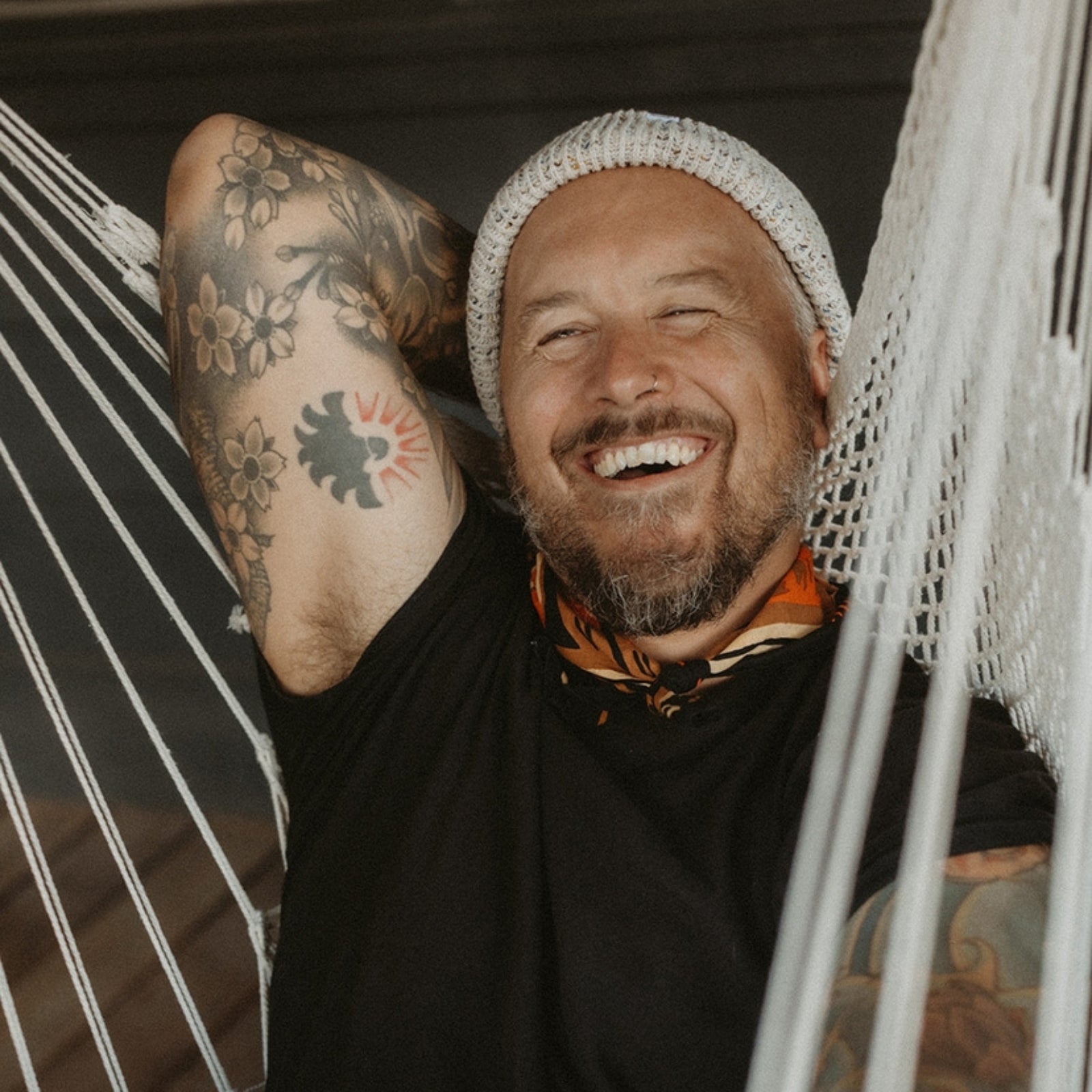 100% organic cotton bandana with vintage vibes, featuring a retro design for a timeless accessory.