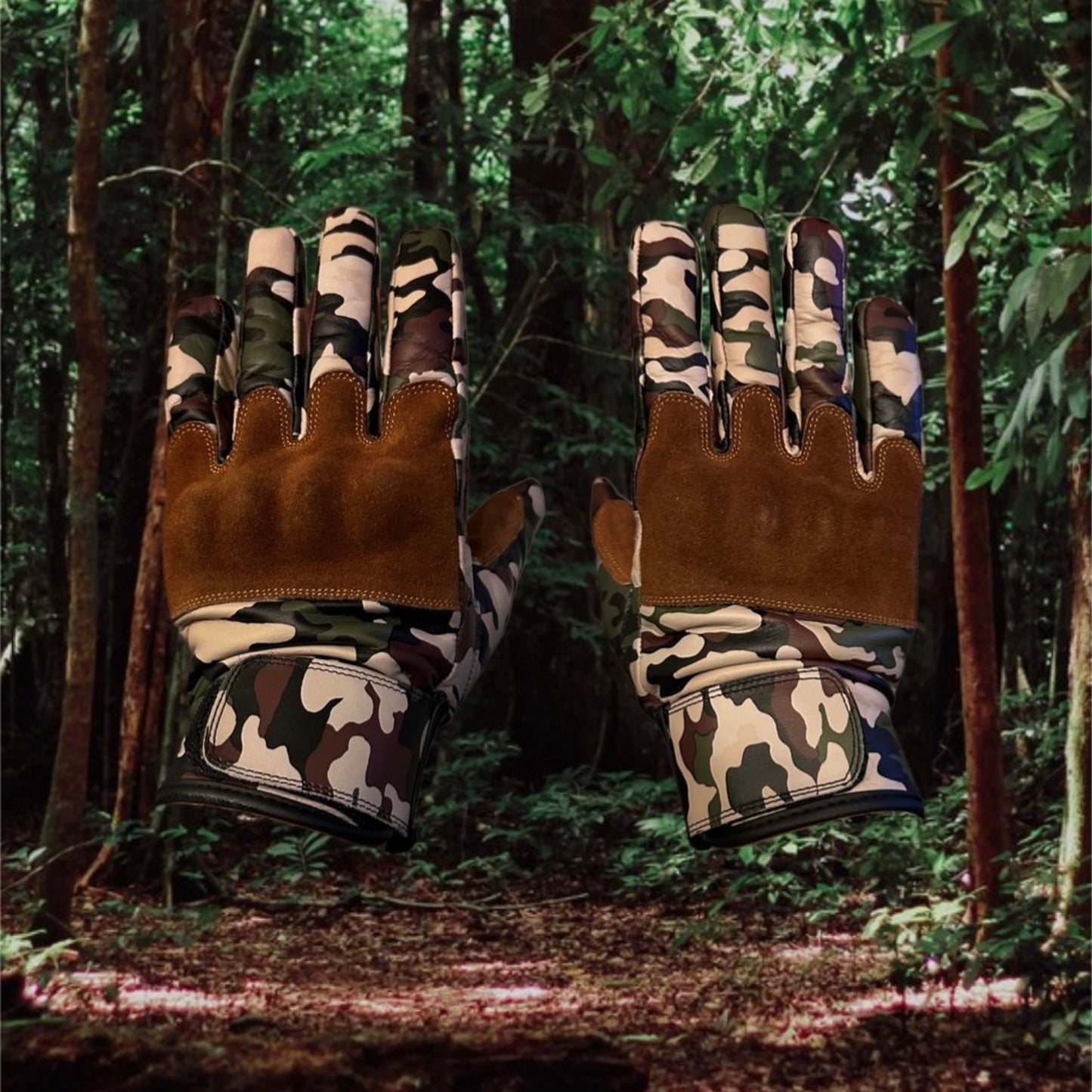 Jungle camouflage motorcycle gloves for street riding and protective gear.