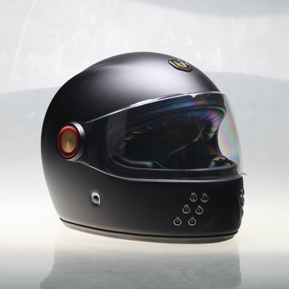 Alexander Guang Full Face 2.0 motorcycle helmet with snap-down visor, aerodynamic design.