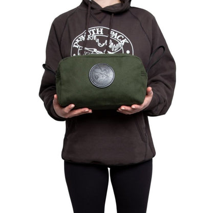 Compact grab-and-go bag for everyday essentials like keys, wallet, phone, and a water bottle, perfect for quick and convenient access.