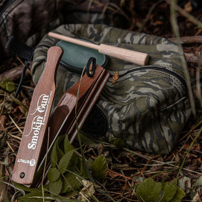 Compact grab-and-go bag for everyday essentials like keys, wallet, phone, and a water bottle, perfect for quick and convenient access.