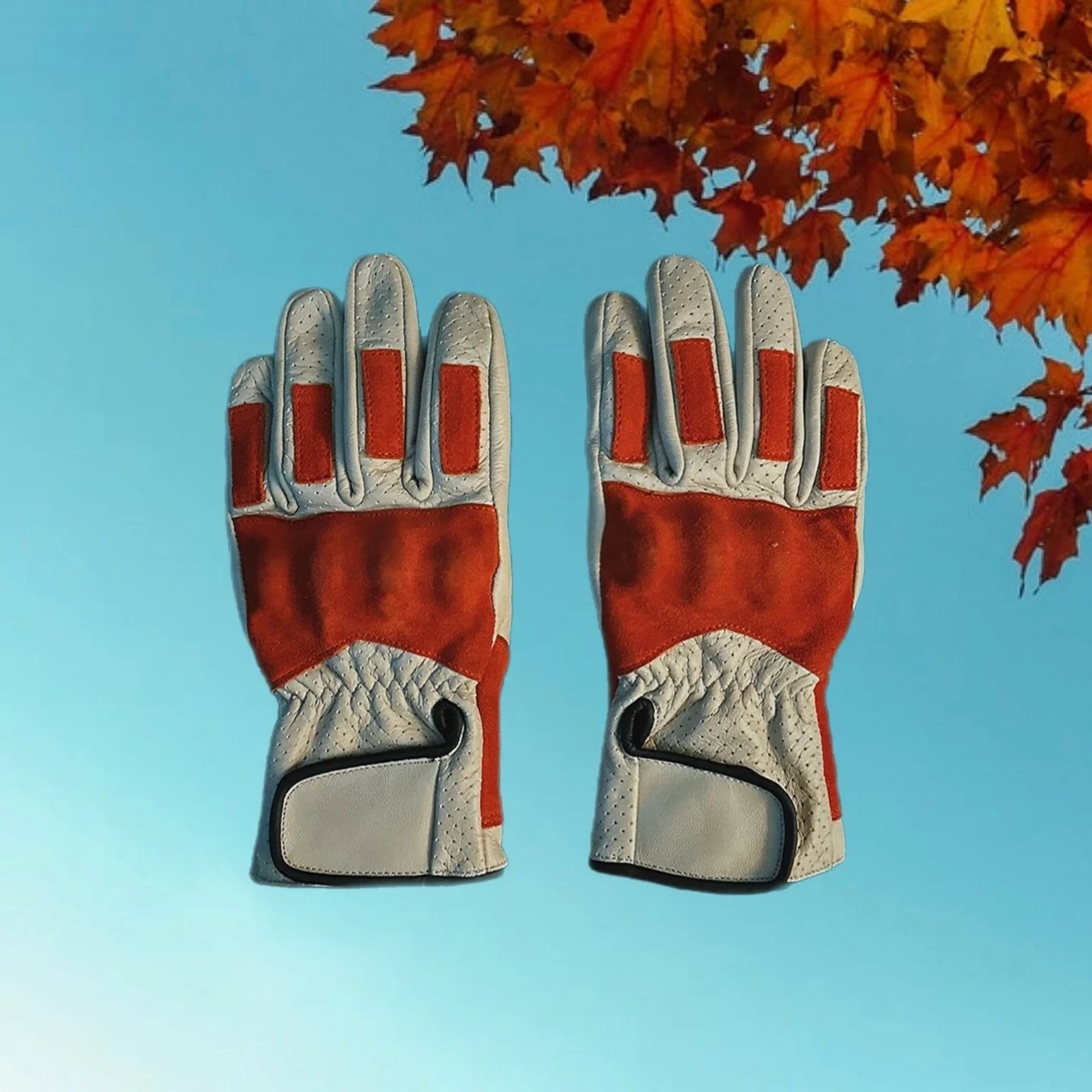Vintage leather motorcycle gloves with classic design, perfect for riders who appreciate retro style and durability.
